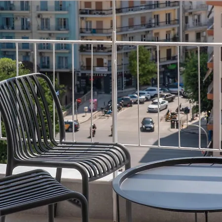 Tinker's Urban Penthouse *