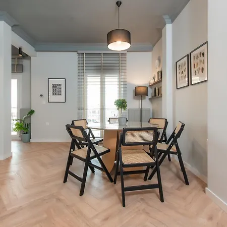 Tinker's Urban Penthouse Salonic