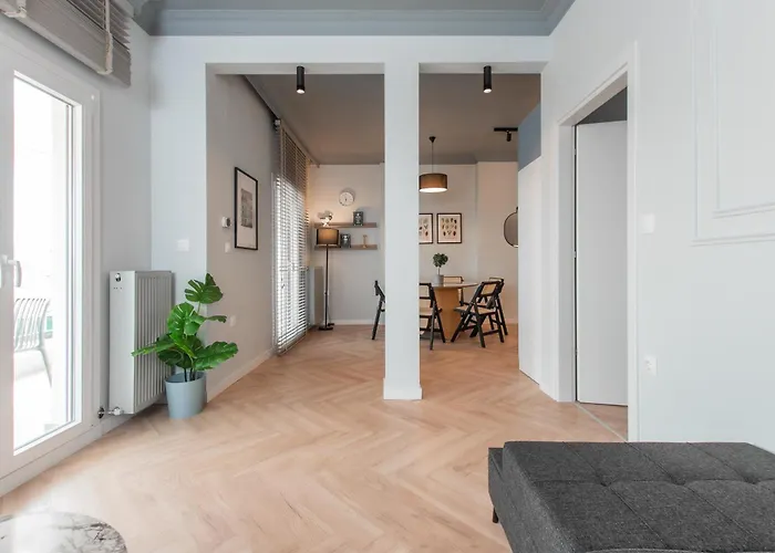 Tinker's Urban Penthouse * Salonic